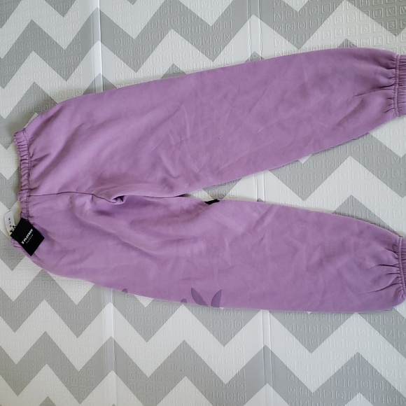 playboy by Pacsun joggers.  Logo.  NWT with defect.  Size XS.  Lavendar. - Picture 2 of 5